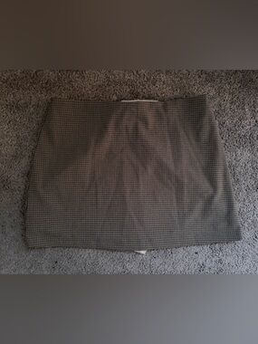 Abercrombie & Fitch Brown and Black Checked Mini Skirt